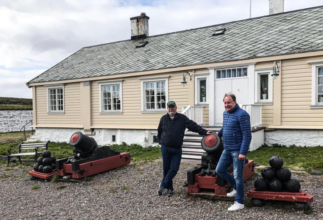 Cape East Homestay Ytre Kiberg エクステリア 写真