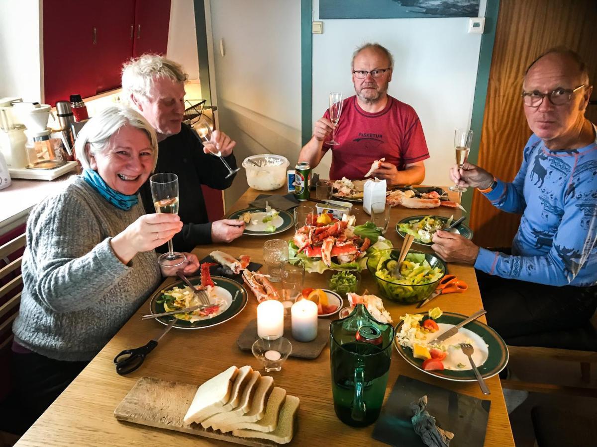 Cape East Homestay Ytre Kiberg エクステリア 写真